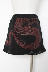 画像3: Qutie Frash / チャイナZIPスリットミニスカート  黒×赤 Y-26-08-18-108-QU-SK-SZ-ZY (3)