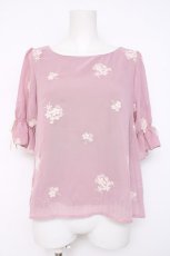 画像1: an another angelus / ブーケ刺繍プルブラウス  ピンク Y-26-08-20-083-CA-BL-SZ-ZT065 (1)