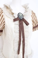 画像3: MARBLE / カメオブローチ付きクラシカルブラウス M 生成り Y-26-08-20-129-GO-BL-SZ-ZS (3)