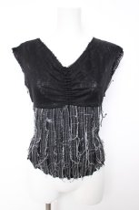 画像1: h.NAOTO / メッシュ切替プリントノースリーブトップス  黒 Y-26-08-22-009-HN-TO-SZ-ZY (1)
