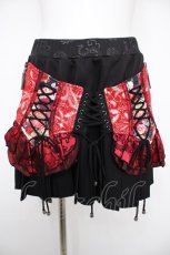 画像1: Qutie Frash / 和柄コルセット風プリーツスカート  黒×赤 Y-26-08-22-204-QU-SK-SZ-ZY (1)