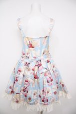 画像2: Eieyomi（海外ロリータブランド） / 愛を込めたお菓子作りのサロペット M サックス Y-26-08-25-032-LO-OP-SZ-ZY (2)