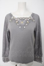 画像1: axes femme / ローズガーデン×蝶レースプルオーバー M サックス Y-26-08-28-087-AX-TO-SZ-ZY (1)