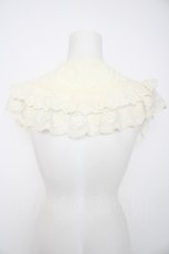 画像2: axes femme / レースフリルラウンド付け襟 46×24cm 生成り Y-26-08-28-038-AX-ZA-SZ-ZY (2)