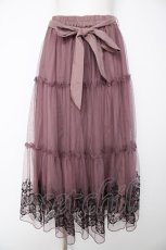 画像1: axes femme / 裾刺繍チュールティアードスカート  ピンク Y-26-08-29-090-AX-SK-SZ-ZY (1)