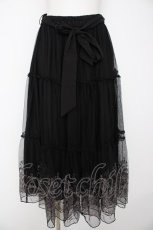 画像1: axes femme / 裾刺繍チュールティアードスカート  黒 Y-26-08-29-092-AX-SK-SZ-ZY (1)
