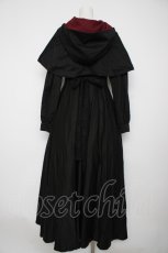 画像2: marcHenromanTica / ソルシエールワンピース(ケープ付き) フェアリーサイズ 黒×赤 Y-26-09-03-125-LO-OP-SZ-ZY (2)