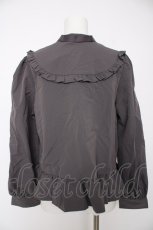 画像2: FLC / 皆方由衣コラボペプラムブラウス LL グレー Y-26-09-04-063-LO-BL-SZ-ZY (2)