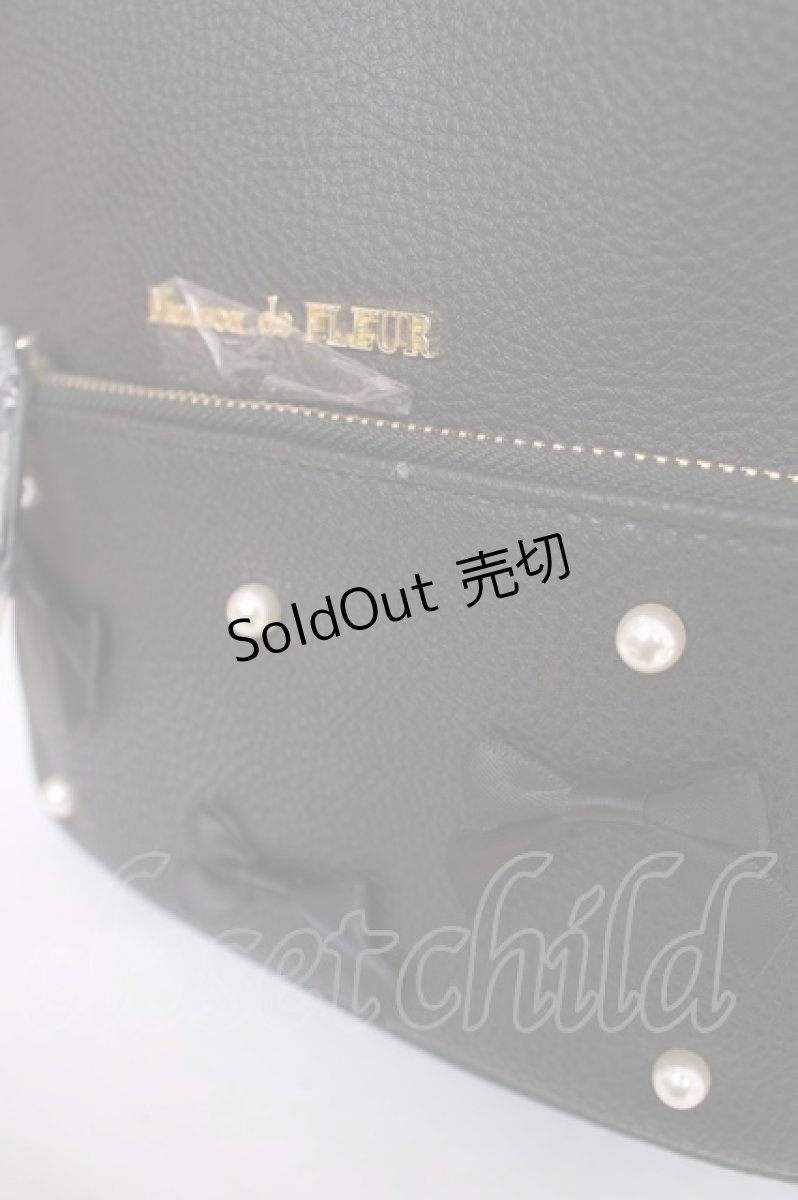 画像4: Maison de FLEUR / 新宿限定パールリボンリュック F ブラック Y-26-09-05-048-LO-BG-SZ-ZY (4)