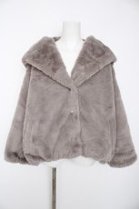 画像1: axes femme / ビッグフードファーコート F グレー Y-26-09-06-066-AX-CO-SZ-ZY (1)