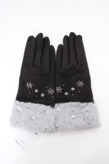 画像1: axes femme / 雪刺繍×パールファー手袋  黒 Y-26-09-08-024-AX-ZA-SZ-ZY (1)