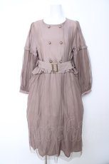 画像1: axes femme POETIQUE / ダブルボタン羽織りワンピース M グレージュ Y-26-09-12-099-AX-OP-SZ-ZY (1)