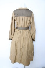 画像2: axes femme POETIQUE / ストライプバイカラーワンピース M キャメル Y-26-09-12-103-AX-OP-SZ-ZY (2)