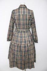 画像2: axes femme / バラ刺繍ボウタイチェックワンピース M ベージュ Y-26-09-14-077-AX-OP-SZ-ZY (2)