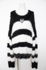 画像1: Amilige / ワッペン付き短丈シャギーニット F 白/黒 Y-26-09-16-082-PU-TO-SZ-ZY (1)