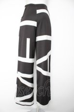画像2: Melt the lady / large logo pants S ブラック×ホワイト Y-26-09-20-103-LO-PA-SZ-ZY (2)