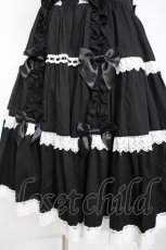 画像4: Angelic Pretty / 肩リボンジャンパースカート  黒×白 Y-26-09-22-087-AP-OP-SZ-ZY (4)