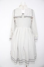 画像2: Melody BasKet / グレイスセーラーワンピース M グレー Y-26-09-22-101-LO-OP-SZ-ZS (2)