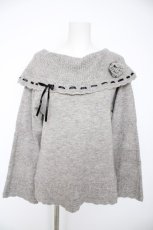 画像1: axes femme / ローズコサージュ付きニット F グレー Y-26-09-25-029-AX-TO-SZ-ZY (1)