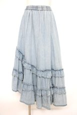 画像1: axes femme / デニムティアードスカート F ブルー Y-26-09-26-044-AX-SK-SZ-ZY (1)