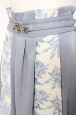 画像3: axes femme / ローズベルト付きジャカードスカート F サックス Y-26-09-26-045-AX-SK-SZ-ZY (3)