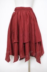 画像2: axes femme / ボリューミーイレヘムミドルスカート M 赤 Y-26-09-26-078-AX-SK-SZ-ZY (2)