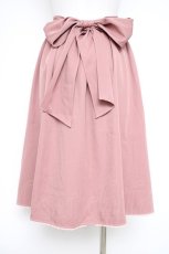 画像2: axes femme POETIQUE / バックリボンフレアスカート M ピンク Y-26-09-26-081-AX-SK-SZ-ZY (2)