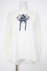 画像1: axes femme / リボン付薔薇刺繍プルオーバー F サックス Y-26-09-26-014-AX-BL-SZ-ZY (1)