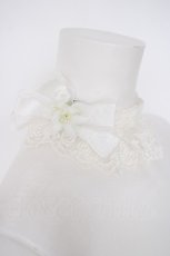 画像2: ATELIER PIERROT / モチーフ付レースチョーカー  白 Y-26-09-28-001-EL-ZA-SZ-ZY (2)