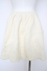 画像2: LIZ LISA / 裾刺繍スカート 0 アイボリー Y-26-10-03-045-LO-SK-SZ-ZY (2)