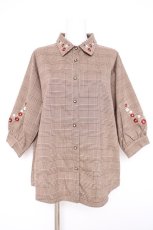 画像1: axes femme / 刺繍チェック柄ブラウス M 茶 Y-26-10-04-043-AX-BL-SZ-ZY (1)