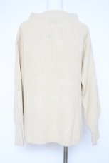 画像2: KRY CLOTHING / ワッペン付きニット  ベージュ Y-26-10-04-090-PU-TO-SZ-ZY (2)