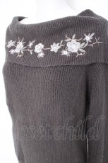 画像3: axes femme / 花刺繍ショールカラーニット  グレー Y-26-10-04-103-AX-TO-SZ-ZY (3)