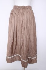 画像2: axes femme / レジメンタルストライプ柄スカート  ベージュ Y-26-10-06-080-AX-SK-SZ-ZY (2)
