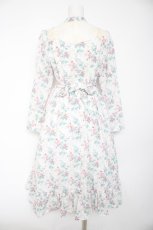 画像2: Kurumi Collaboration / KRハナジゴスリーブワンピース S 白 Y-26-10-09-084-LO-OP-SZ-ZY (2)
