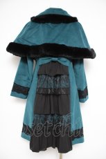 画像2: axes femme kawaii / ケープ付きバッスルコート  グリーン Y-26-10-10-097-AX-CO-SZ-ZY (2)