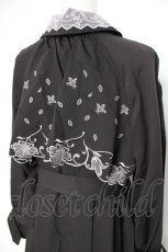 画像4: axes femme POETIQUE / ヨーク刺繍トレンチコート M 黒 Y-26-10-12-134-AX-CO-SZ-ZY (4)