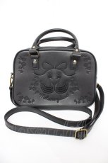 画像1: metamorphose / スワン刺繍入りWファスナーBAG  黒 Y-26-10-14-027-ME-BG-SZ-ZY (1)