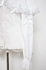 画像3: metamorphose / 【プラスサイズ】ケープ付き丸襟ブラウス 2 白 Y-26-10-14-068-ME-BL-AS-ZY (3)