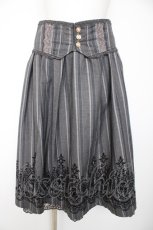 画像1: axes femme / ベルト付レジメミディスカート M グレー Y-26-10-26-084-AX-SK-SZ-ZY (1)