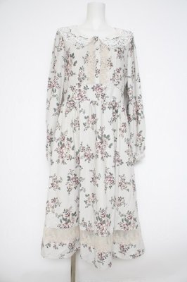 Preview of Red labelワンピース M 生成り