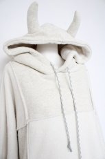画像2: LAND by MILK BOY / DEVIL HOODIE  生成り Y-26-10-28-148-PU-TO-SZ-ZY (2)