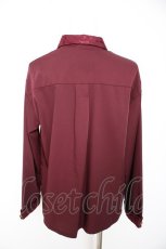 画像2: axes femme / ジャカード切替プリーツシャツ F ワイン Y-26-10-29-034-AX-BL-SZ-ZY (2)