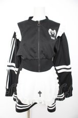 画像1: Amilige / ラインフリル袖ZIPトップス+エプロンスカートセット  黒ｘ白 Y-26-10-31-062-PU-TO-AS-ZY (1)