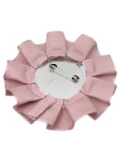 画像2: 【新品】サテンリボン付きストライプうさぎバッジ（ピンク） BC_003_B135【通信販売専用商品】 (2)