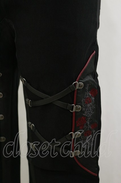 ozz oneste 薔薇刺繍サスペンダー付きパンツ Ozz oneste / 薔薇刺繍パンツ 黒 H-26-10-21-057-OO-PA-AK-ZH - closet