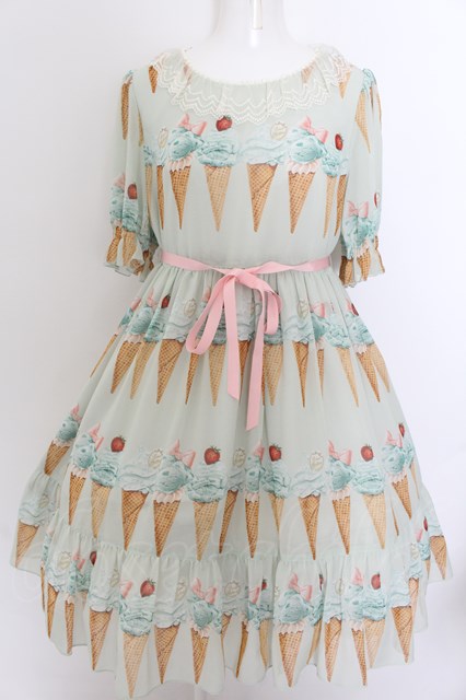 Leur Getter Emily Temple cute お買取いたしました。 | Closet Child 