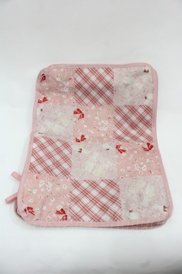画像2: PINK HOUSE / バラ園うさぎ柄パッチワークプリントトラベルケース  ピンク I-25-11-15-117-LO-ZA-SA-ZI (2)