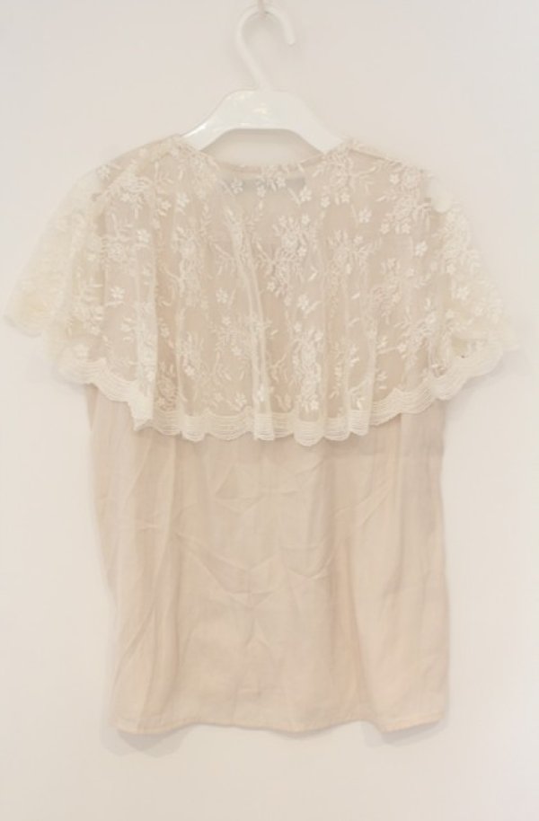 画像3: an another angelus / レースケープ衿ブラウス F アイボリー O-26-01-23-042-CA-BL-OW-ZT0127G (3)