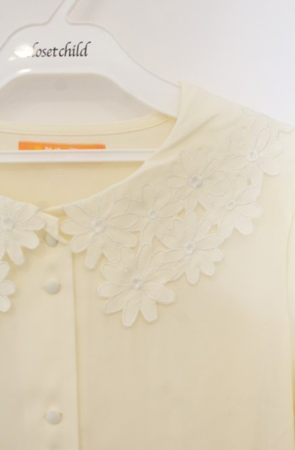 画像2: F i.n.t / マーガレットカットワークブラウス F アイボリー O-26-01-23-030-CA-BL-OW-ZT0127G (2)